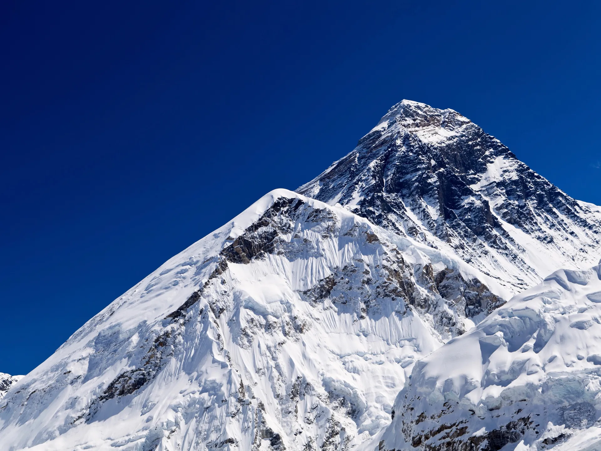 Everest 4